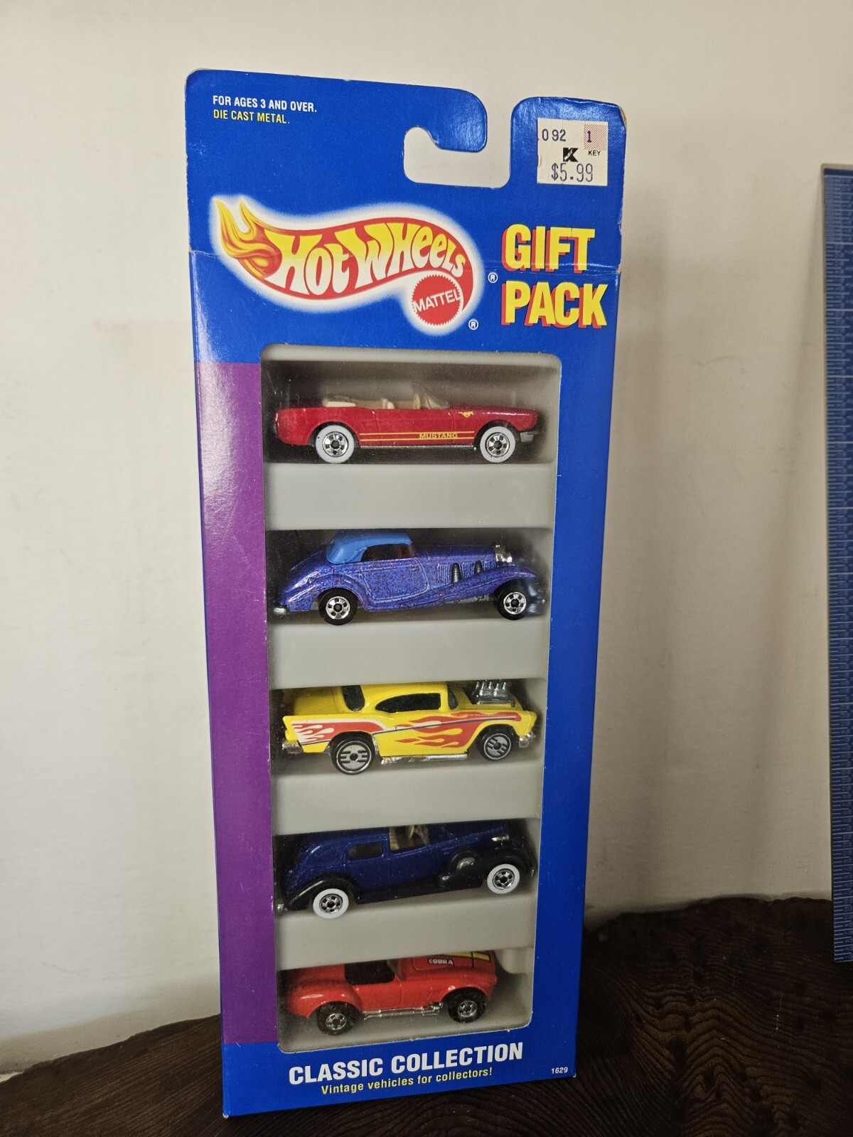 1991 Die Cast Hot Wheels 5 Car Gift Pack Classic Collection