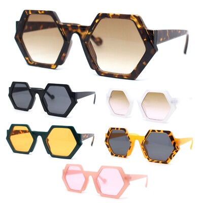 Womens Retro Chic Octagonal Plastic Mod Fashion Sunglasses