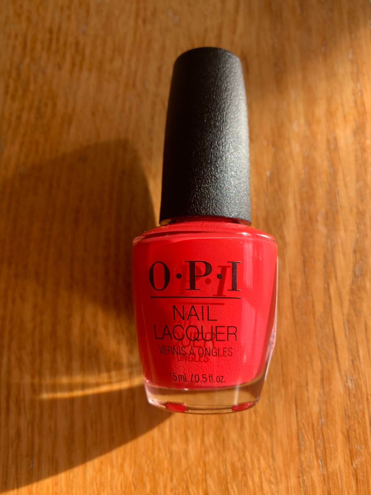 Brand New & Genuine OPI Nail-Lacquer-Polish-15ml - OPI On Collins Avenue ( B76)