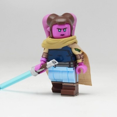 Devon Izara (Darth Talon ?) minifigure on Lego-Darth Maul Shadow Lord star wars