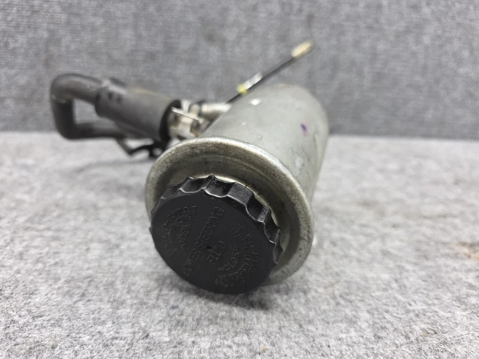 LEXUS 1992-2000 SC400 SC300 OEM POWER STEERING VANE PUMP RESERVOIR BOTTLE UNIT - Image 2 of 4