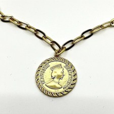 Vintage Gold Tone Queen Elizabeth II Coin Pendant Paperclip Chain Necklace Retro