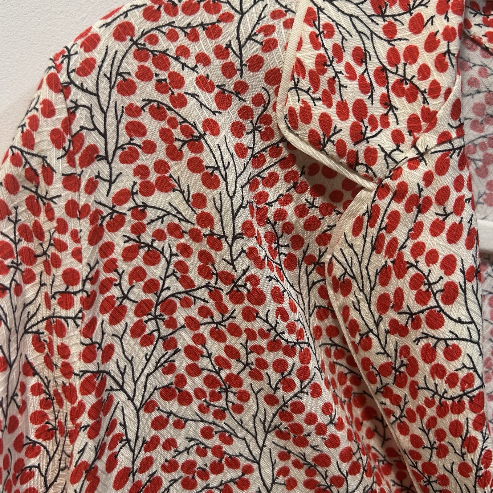 NEW FRNCH Paris Tie Waist Shirt Size L Red And  White 