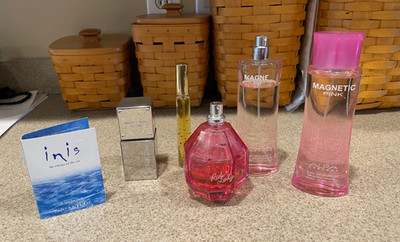6 Bottles of Ladies Perfume, Michael Kors White Gold, Rich Lady, Magnetic Pink