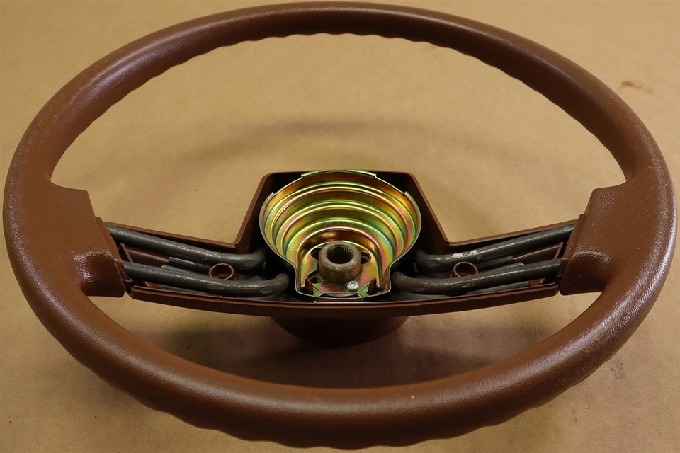 89-90 Oldsmobile Cutlass Steering Wheel 22539922 New Old Stock NOS OEM Factory - Image 3 of 4