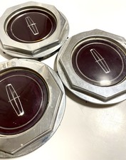 Lincoln Continental Center Caps Maroon Wire Wheel 1977 1978 1979 Three 3 Caps Lincoln Continental Center Caps Maroon Wire Wheel 1977 1978 1979 Three 3 Caps