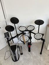 Roland TD1-DMK Electronic V-Drum Kit Mesh Heads Bundle Comes AMP PM03 Roland