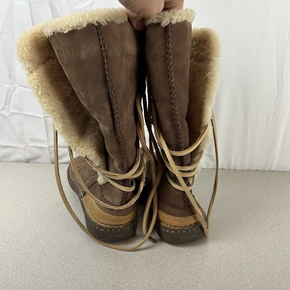 UGG Australia Catalina Sz 9 Brown Leather Sheepskin Winter Lace Up Boots Womens - Image 4 of 4