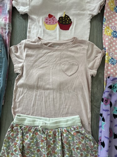 Size 8 Girls Clothing Lot, 13 Items Disney, Old Navy, Place, Cat & Jack, Levi’s - Picture 14 of 20