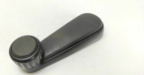 Volkswagen Golf II 1990 Links Fensterkurbel  Tür vorne 191837579 UST41424