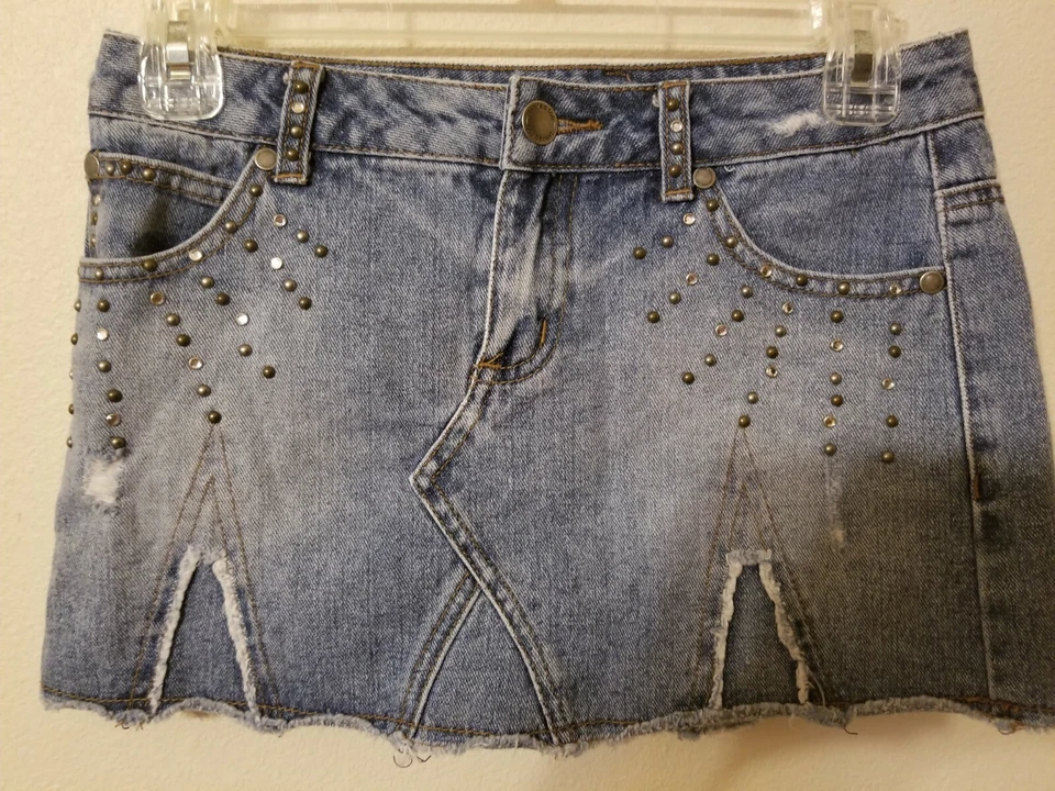 Falda limitada demasiado juvenil niñas talla 8.5 denim 28 W 11 L desgastada cuentas bling  Foto 2 de 4