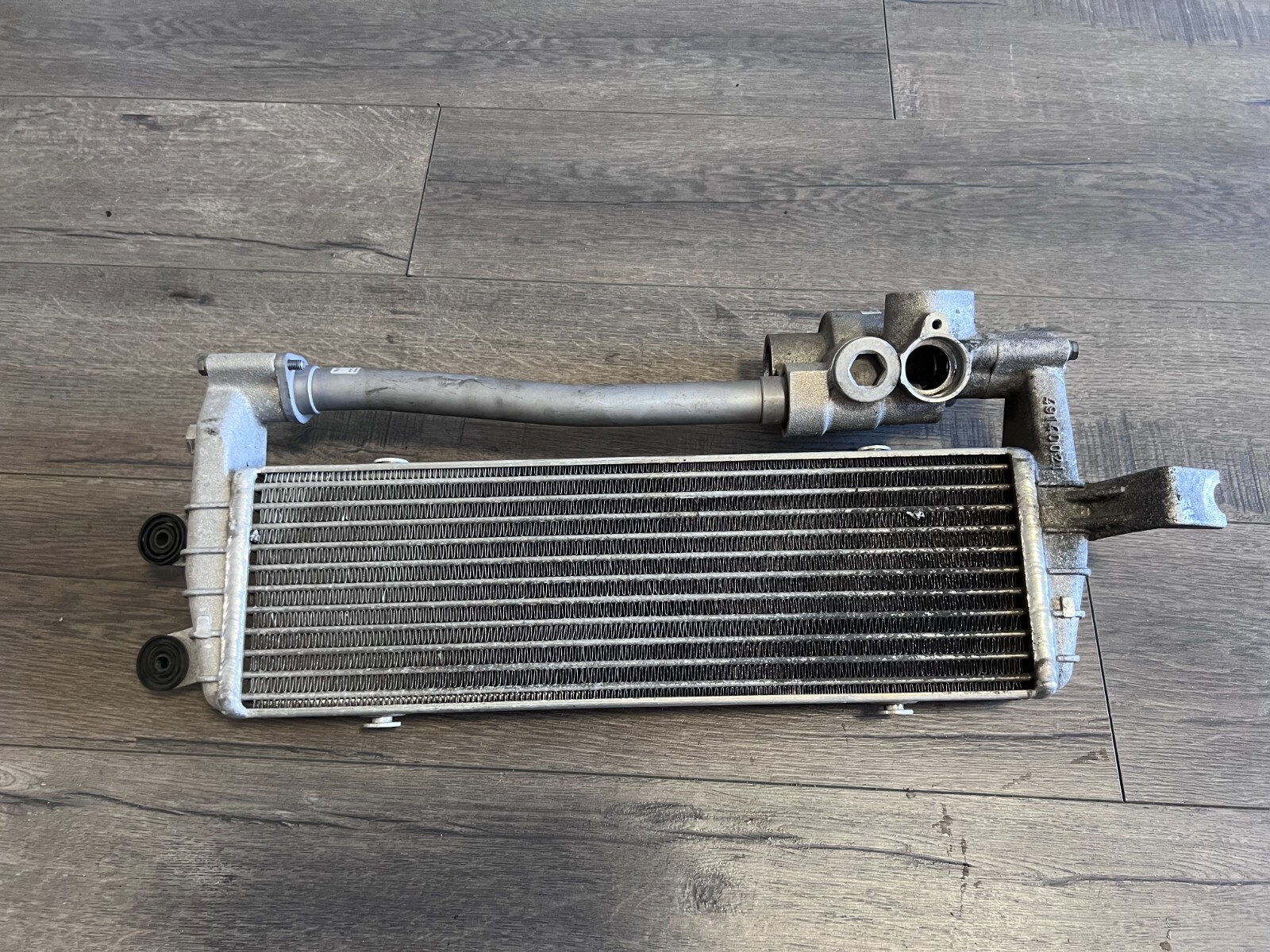 LAMBORGHINI HURACAN LP610 ENGINE OIL COOLER WITH HOSE OEM 420117015A