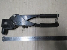 Powerfast Hand Riveter