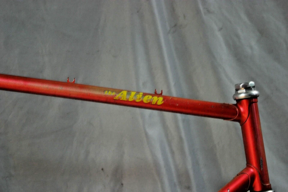 1981 Basso The Alien conjunto de quadros de bicicleta de estrada 59cm grande aço Campagnolo - Imagem 3 de 4