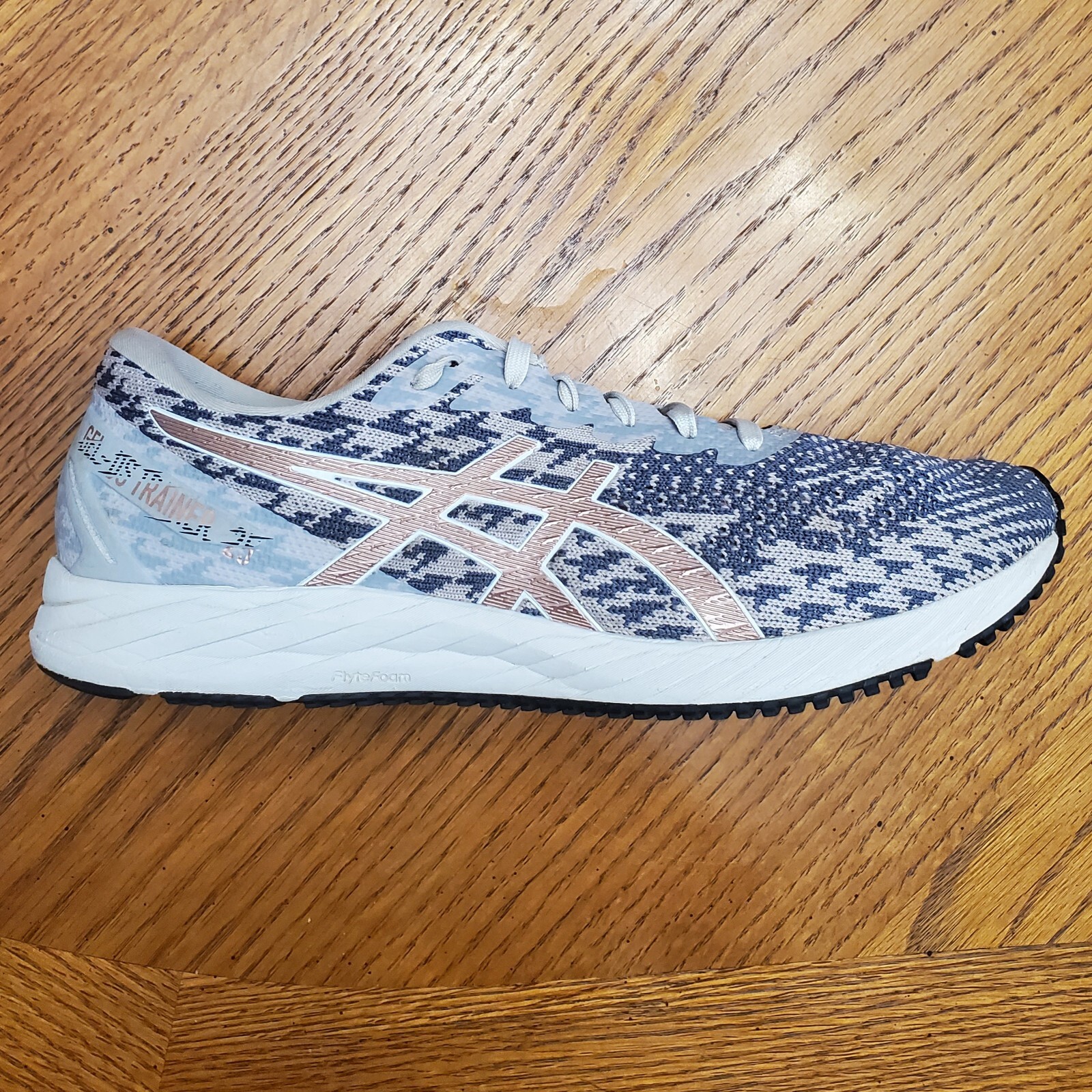 Asics GEL-DS Trainer 25 Women’s Size 9 Running Shoes Polar Shade Rose Gold