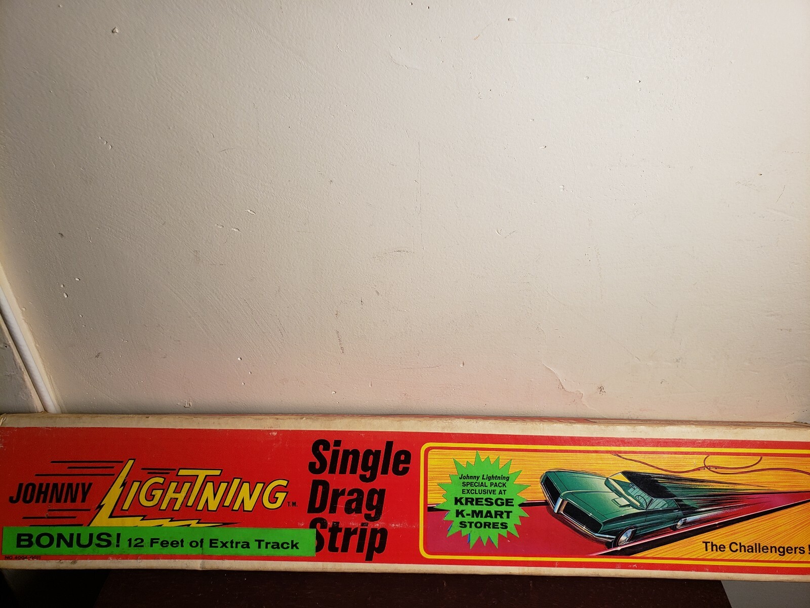 johnny lightning track