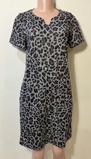 Ellen Tracy T-shirt Dress Gray/Black Jungle Print M EUC