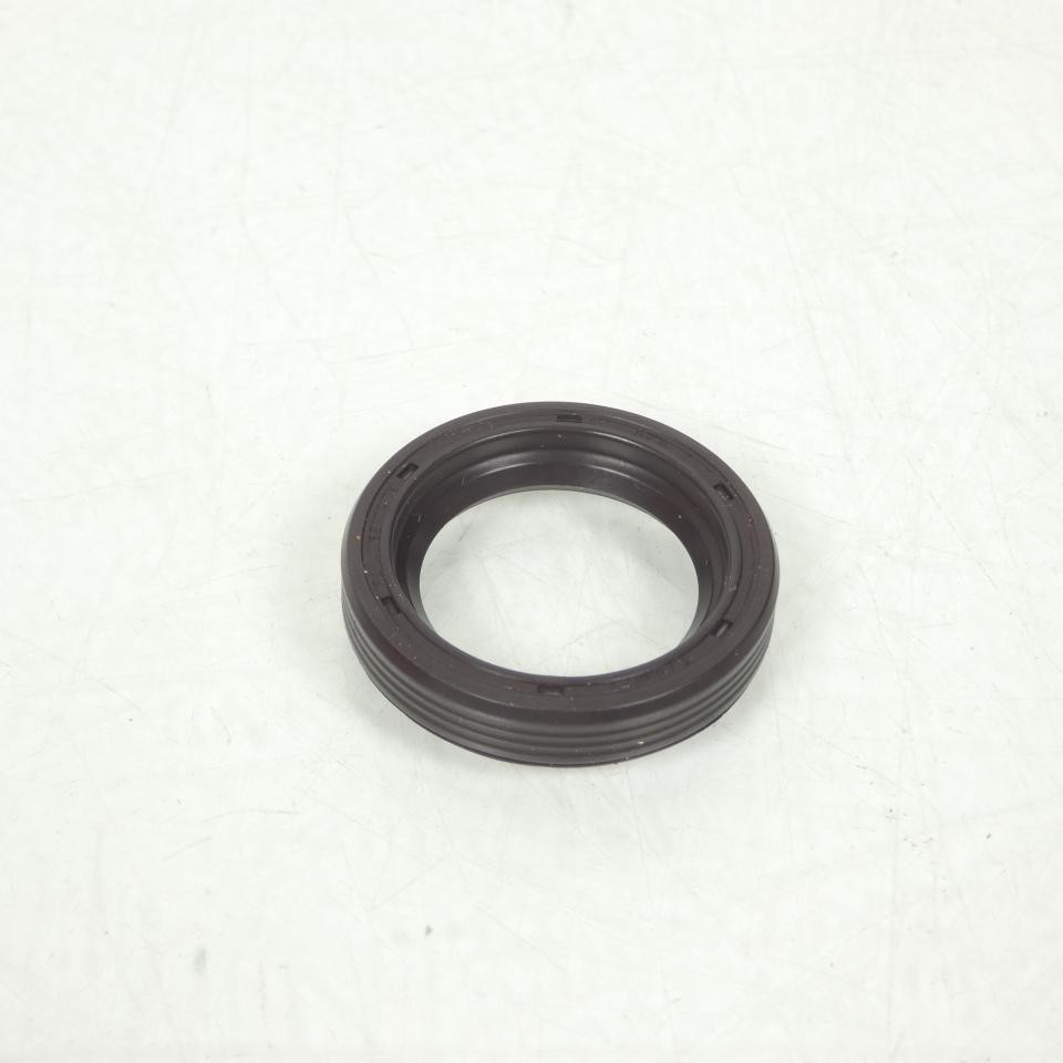 Joint spi moteur Rieju 50 Mrt pour stopper les fuites de carter 24x35x7mm