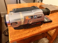 Sony Handycam DCR-TRV140 Digital 8 Camcorder W/ Nightshot Tested Works Remote