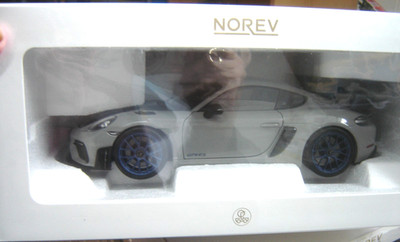 Norev  1:18 187253 Porsche Cayman GT4 RS 2023 Weissach Pack  ''Neu''(894)
