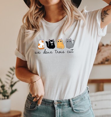 Un Deux Trois Cat Comfort Tee Gifts for Cat Lovers