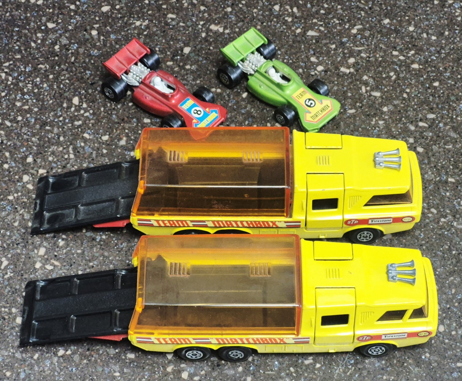 Matchbox lesney K7 racing car transporter super king 1972