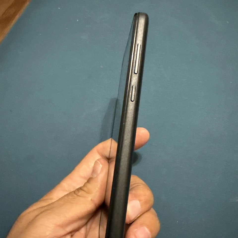 Smartphone Wiko Android - Negro - Usado - Funciona Foto 4 de 4