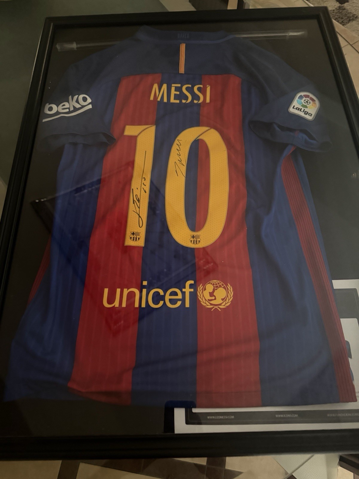 Lionel Messi Hand Signed Autographed Barcelona Jersey Framed Beckett Witness COA