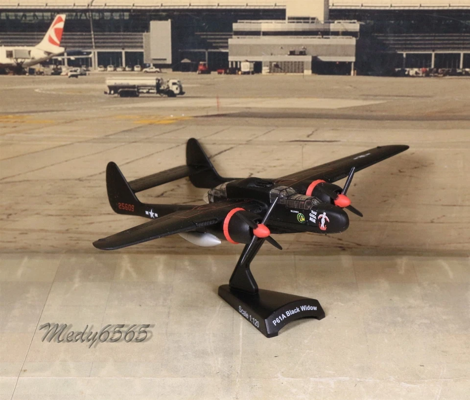 Model Power US Army "BAT OUTA HELL" P-61 Scale 1/120 - Image 3 of 4