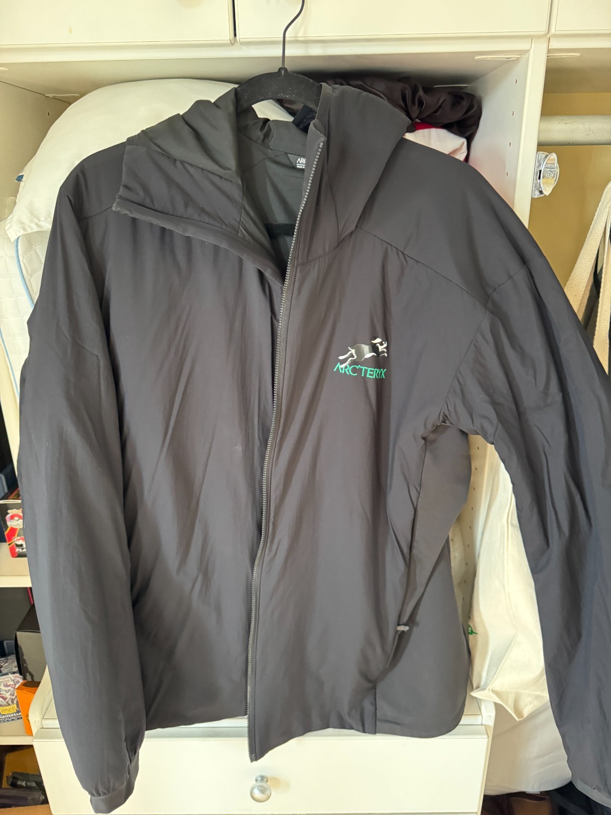 ARC'TERYX Arcteryx LNY LUNAR NEW YEAR ATOM LT FELPA CON CAPPUCCIO UOMO Taglia L Large Coniglio