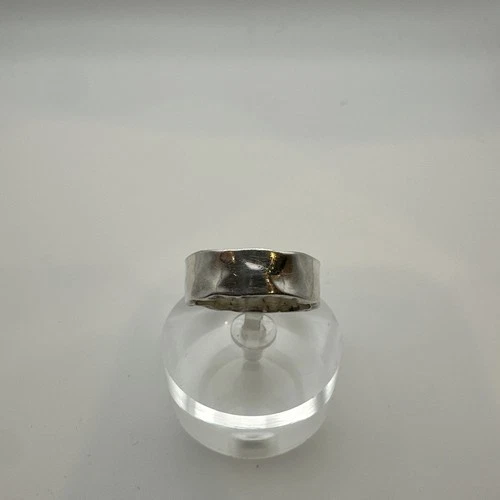 Vintage  Sterling Silver .925 Mexico HAMMERED BAND 8.3  GRAMS, SIZE 9