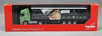 "Herpa 316910 H0,1:87 Iveco S-Way Gardinenplanen-Sattelzug \"Wandt/Dallmayr\" Neu!"