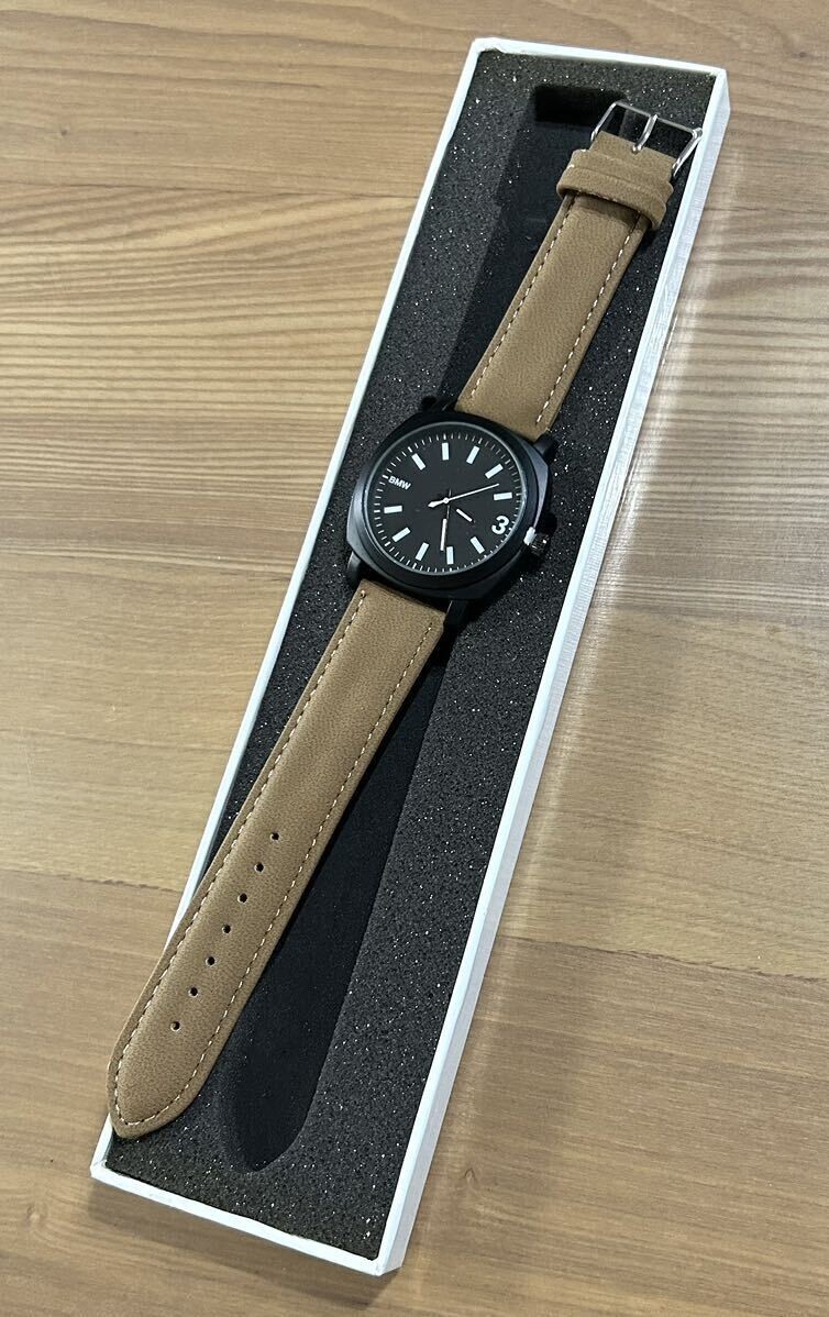 BMW 腕時計　本革　genuine leather 箱付き BMW Original Wrist Watch BMW JAPAN Official Dealer Genuine