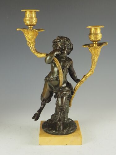 Ein Paar französische massive Bronze und Ormolu Kerzenleuchter, um 1820 - Bild 15 von 16