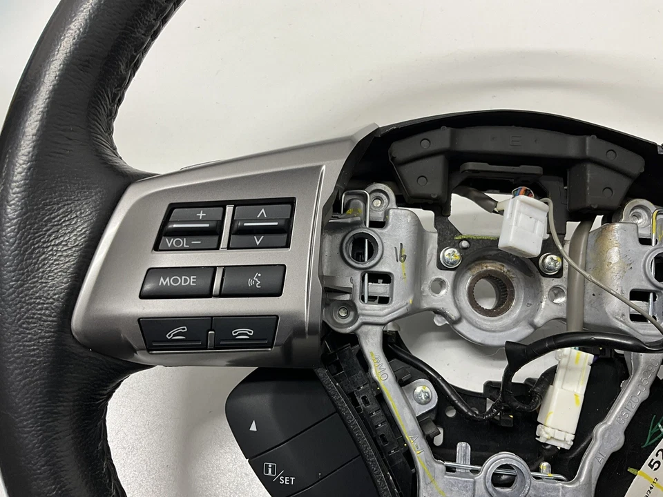 Rueda de cambio de paleta de dirección Subaru Outback 2013 OEM Foto 2 de 4