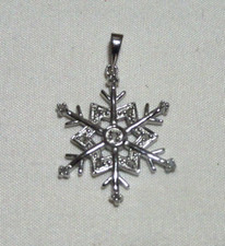 925 STERLING SILVER SNOWFLAKE PENDENT STAMPED 925 M  