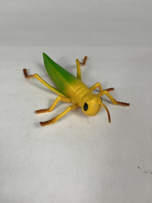 Giant Plastic Toy Grasshopper 5.5 