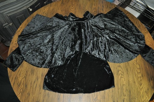 Ringmaster MAGICIAN Vampire COSTUME Black Velvet Pant & Top w Attached Cape - Picture 9 of 10