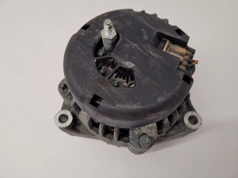Alternador Chevrolet Blazer S10 Jimmy S15 2001-2005 4,3 L 19244795 Foto 2 de 4