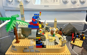 LEGO Adventurers: Sphinx Secret Surprise (5978) w/Instructions. Missing 3 pieces