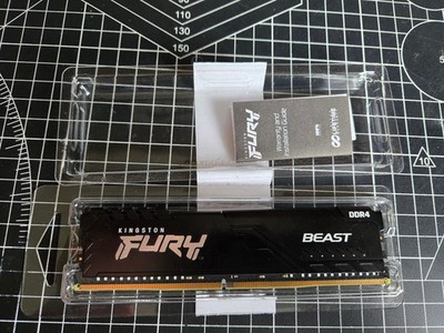Kingston FURY Beast   32GB (1x32GB) DDR4-3600 UDIMM   KF436C18BB/32 - Neuwertig
