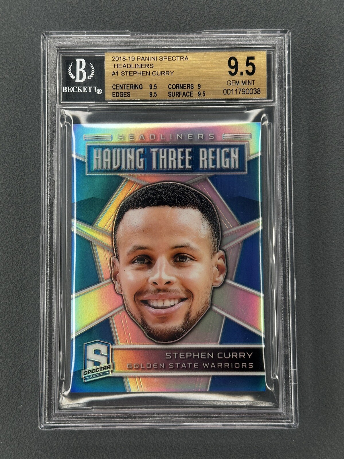 Stephen Curry 2018-19 Panini Spectra Prizm Headliners #1 Warriors BGS 9.5 GEM MT