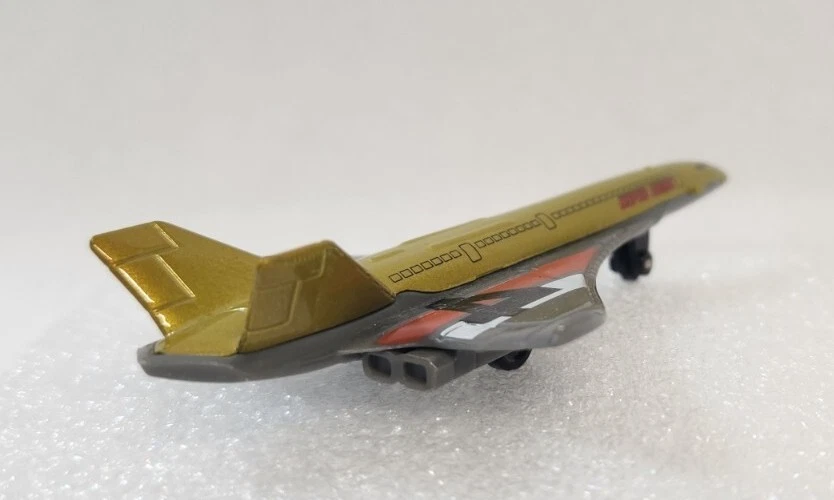 Hypersonic Jet 2006 Matchbox 1518EA X-Flight-1 Gold - 4.5" - Image 4 of 4
