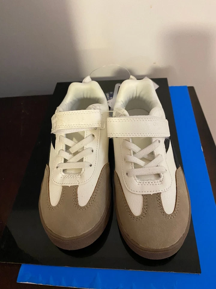 NUEVAS ZAPATILLAS INFORMALES OSH KOSH B'GOSH PARA NIÑOS PEQUEÑOS TALLA 12 Foto 3 de 4
