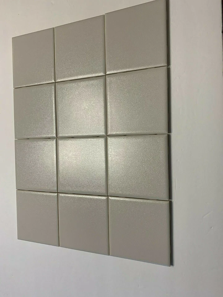 DE COLECCIÓN NUEVO DALTILE CERÁMICA CRYSTALTEX 4 1/4" X 4 1/4" GRIS TIERNO Foto 2 de 4