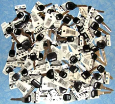 LARGE Lot of 75 Uncut Hillman Car Auto Key Blanks NEW on Cards! Locksmith Ready!