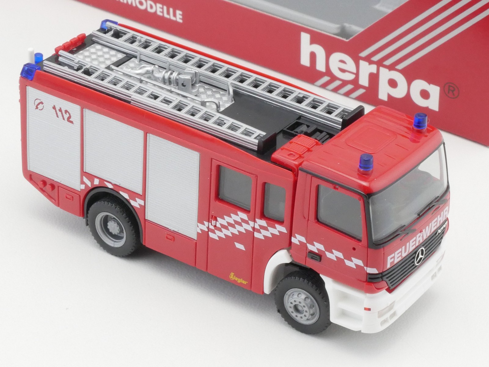 Herpa 044400 MB Actros S Hlf Fire Brigade Ziegler 1:87 Mint! Ob Sg 1704-09-10