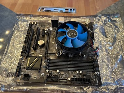 Mainboard Gigabyte GA B250M D3P mit Intel I5 7400 und Kühlung