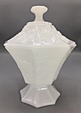 Anchor Hocking Milk Glass Pedestal Candy Dish w/Lid Harvest Grape White Vintage