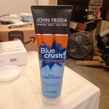 John Frieda Blue Crush for Brunettes Blue Conditioner 8.3 oz